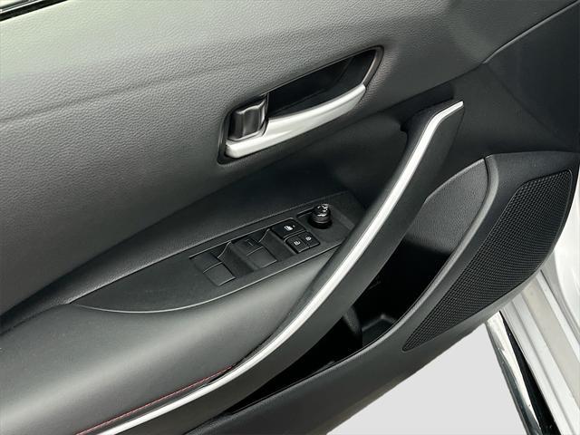 Photo of 2024 Classic Silver Metallic Toyota Corolla Hybrid