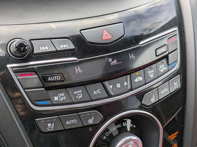 Photo of 2022 Black Acura RDX