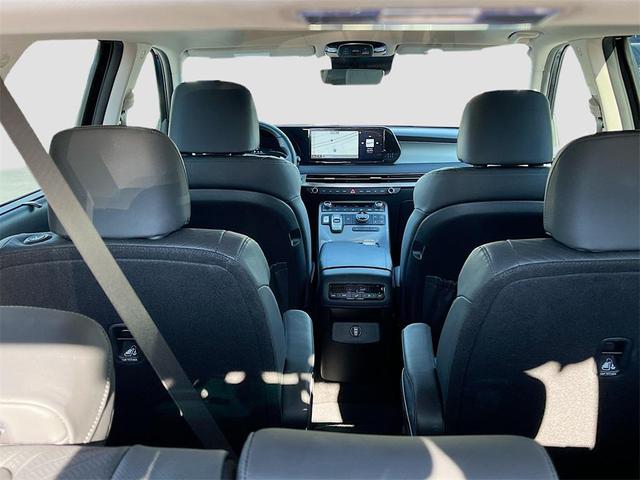 Photo of 2024 Abyss Black Pearl Hyundai PALISADE