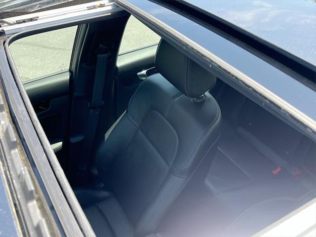 Photo of 2025 Solar Silver Metallic Honda Civic Hybrid