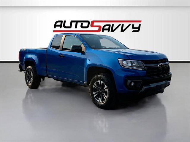 Photo of 2022 Bright Blue Metallic Chevrolet Colorado