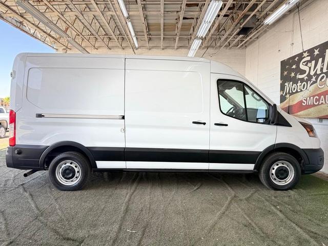 Photo of 2020 Oxford White Ford Transit-250