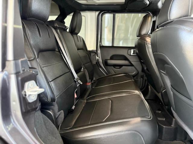 Photo of 2022 Granite Crystal Jeep Wrangler Unlimited 4xe