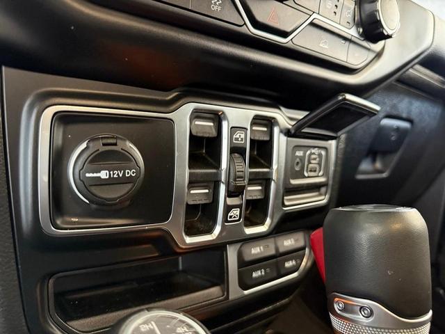 Photo of 2022 Granite Crystal Jeep Wrangler Unlimited 4xe