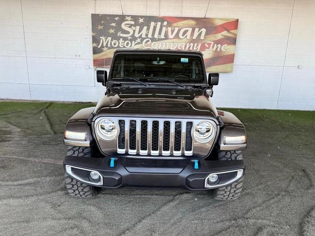 Photo of 2022 Granite Crystal Jeep Wrangler Unlimited 4xe