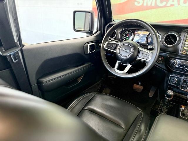 Photo of 2022 Granite Crystal Jeep Wrangler Unlimited 4xe