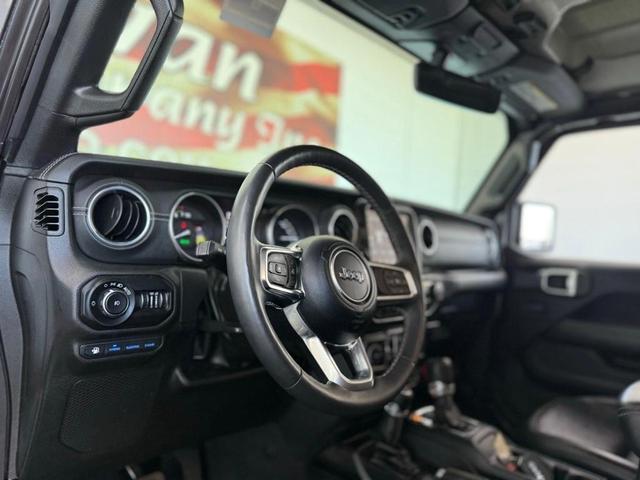 Photo of 2022 Granite Crystal Jeep Wrangler Unlimited 4xe