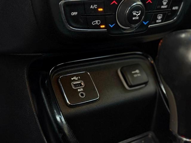 Photo of 2020 Silver Jeep Compass