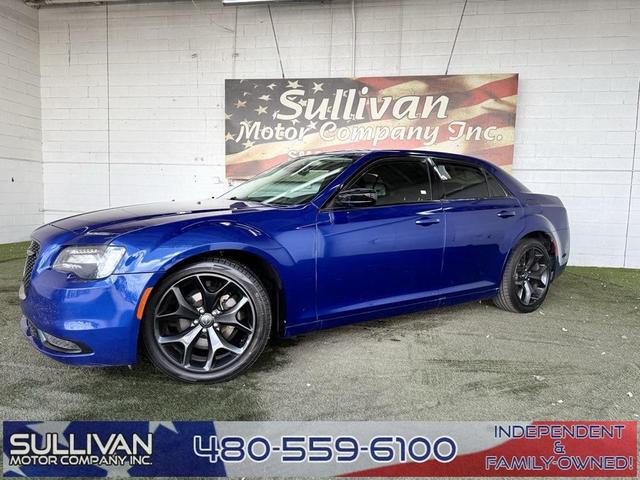 2020 Chrysler 300