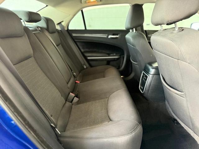 Photo of 2020 Ocean Blue Metallic Chrysler 300