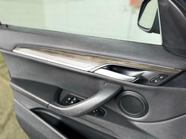 Photo of 2021 Phytonic Blue Metallic BMW X1