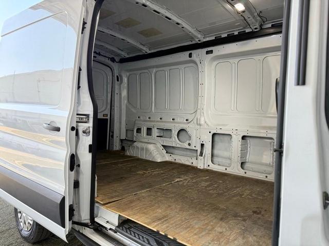 Photo of 2023 Oxford White Ford Transit-350