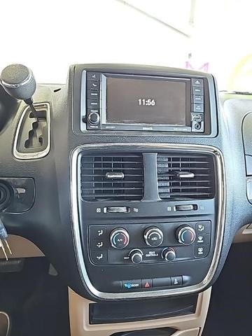 Photo of 2014 Silver Dodge Grand Caravan