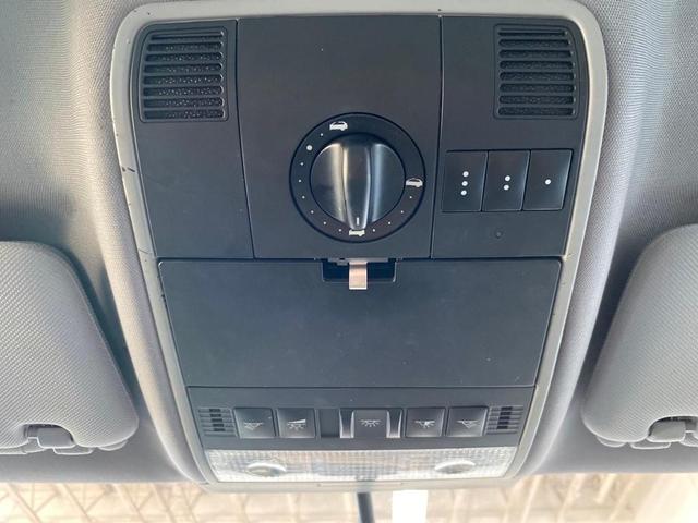 Photo of 2004 Titanium Porsche Cayenne