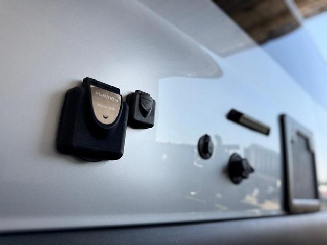 Photo of 2021 Iridium Silver Mercedes-Benz Sprinter 2500