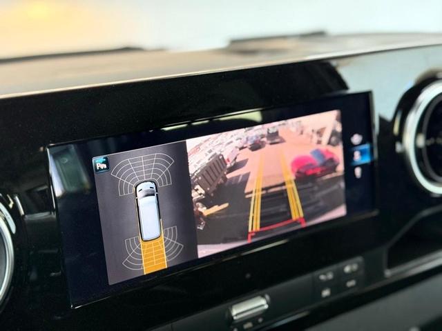 Photo of 2021 Iridium Silver Mercedes-Benz Sprinter 2500