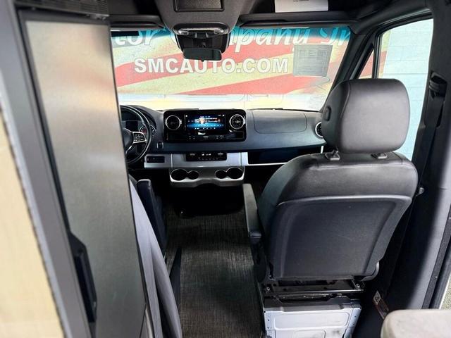 Photo of 2021 Iridium Silver Mercedes-Benz Sprinter 2500