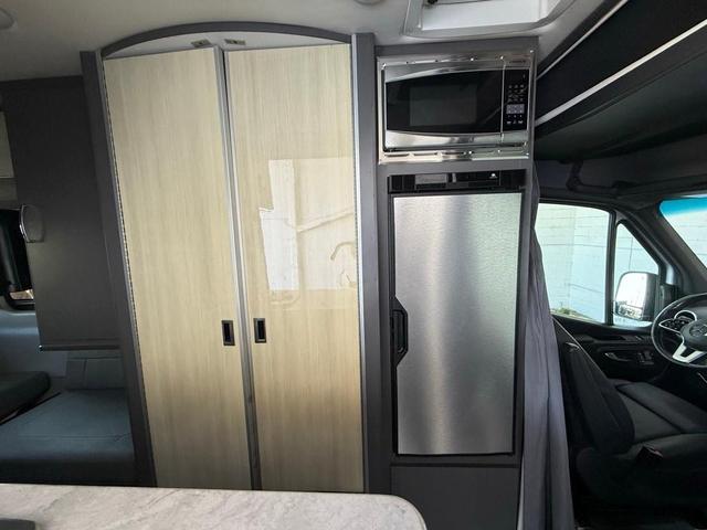 Photo of 2021 Iridium Silver Mercedes-Benz Sprinter 2500