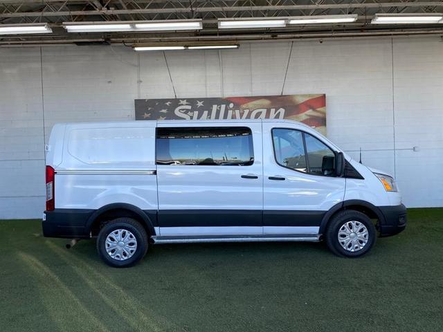 Photo of 2021 Oxford White Ford Transit-250