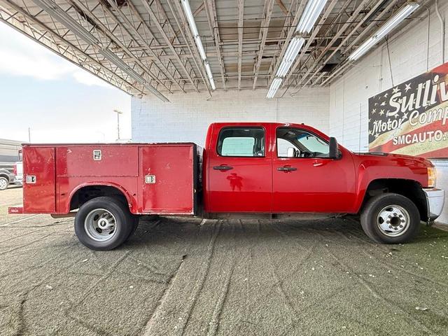 Photo of 2013 Victory Red Chevrolet Silverado 3500