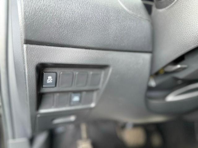Photo of 2020 Magnetic Black Nissan Pathfinder