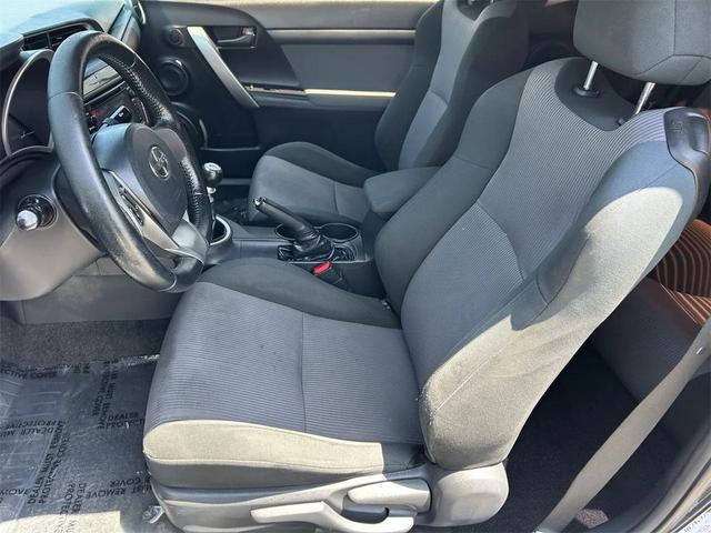 Photo of 2014 Magnetic Gray Metallic Scion tC