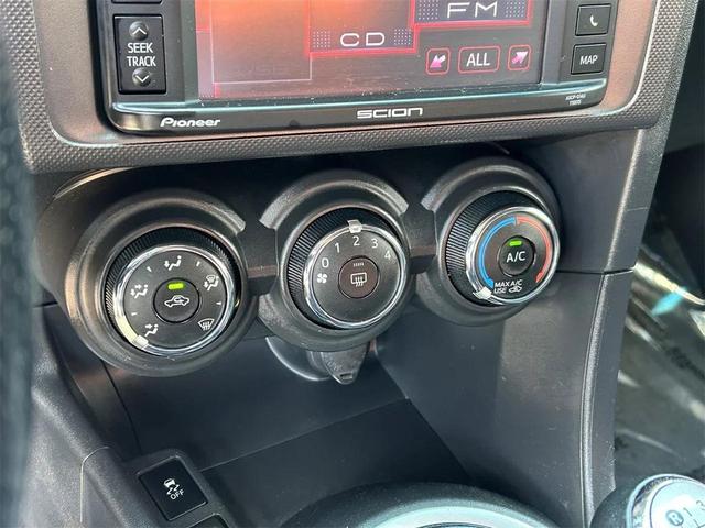 Photo of 2014 Magnetic Gray Metallic Scion tC