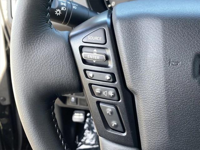Photo of 2025 Super Black Nissan Frontier