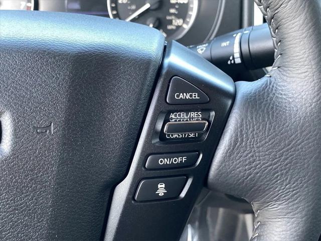 Photo of 2025 Super Black Nissan Frontier