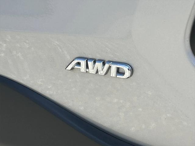 Photo of 2023 Silver Sky Toyota RAV4 Hybrid