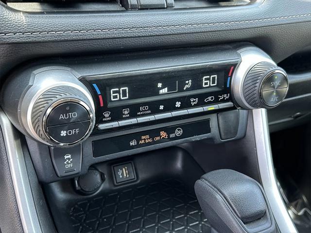 Photo of 2023 Silver Sky Toyota RAV4 Hybrid