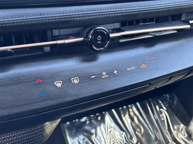Photo of 2023 Black Diamond Pearl Nissan ARIYA