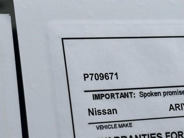 Photo of 2023 Black Diamond Pearl Nissan ARIYA