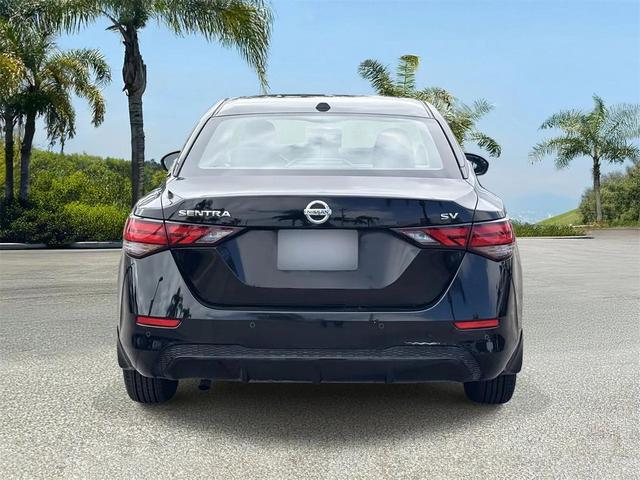 Photo of 2021 Super Black Nissan Sentra