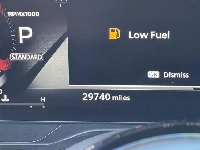 Photo of 2022 Super Black Nissan Pathfinder