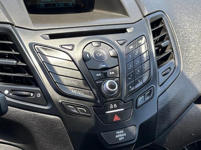 Photo of 2016 Ingot Silver Ford Fiesta