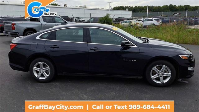 Photo of 2023 Dark Ash Metallic Chevrolet Malibu