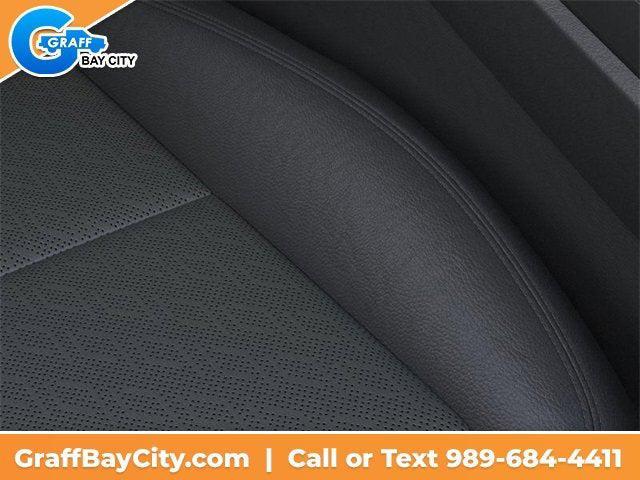 Photo of 2026 Summit White Chevrolet Equinox