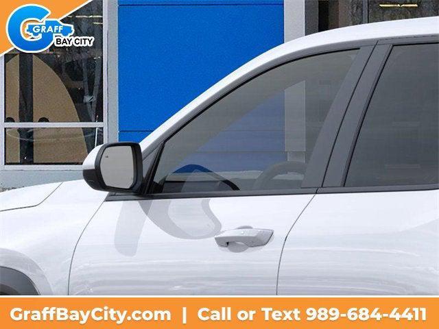 Photo of 2026 Summit White Chevrolet Equinox
