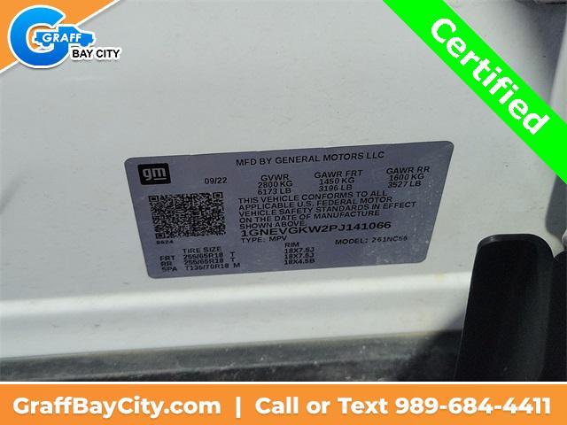 Photo of 2023 Summit White Chevrolet Traverse