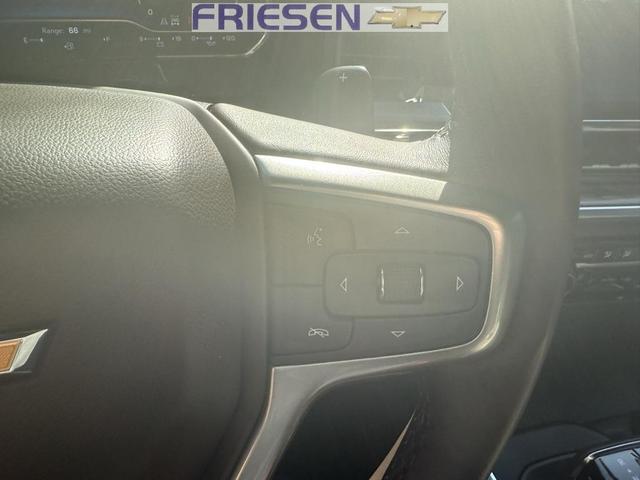 Photo of 2022 Iridescent Pearl Tricoat Chevrolet Silverado 1500
