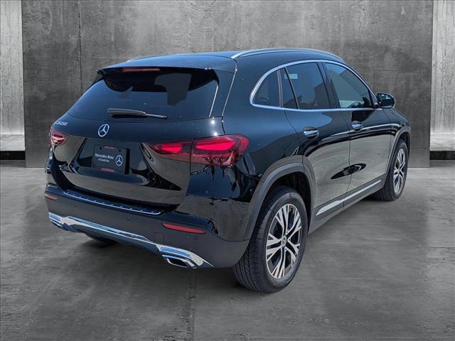Photo of 2025 Night Black Mercedes-Benz GLA 250