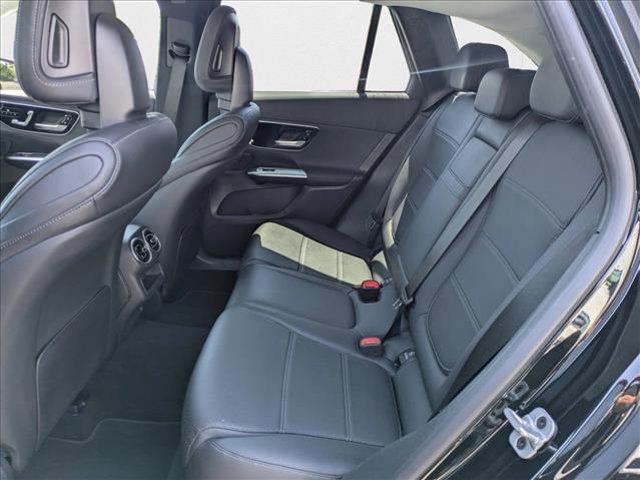 Photo of 2025 Obsidian Black Metallic Mercedes-Benz GLC 350e