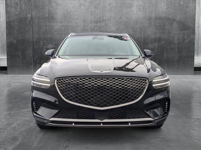 Photo of 2023 Vik Black Genesis GV70
