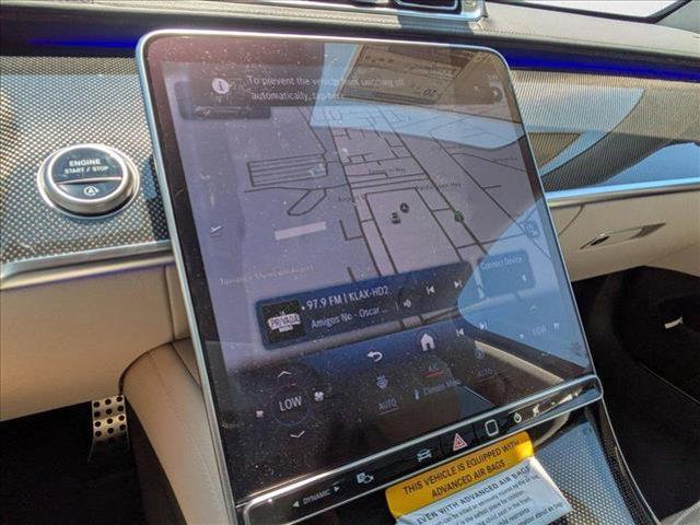 Photo of 2025 MANUFAKTUR Moonlight White Metallic Mercedes-Benz S-Class