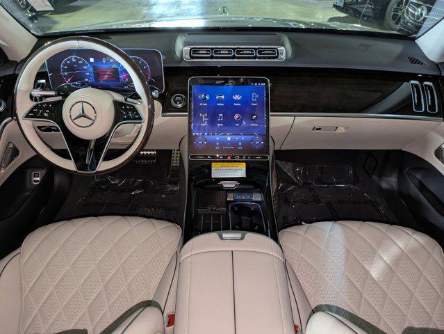 Photo of 2025 Black Mercedes-Benz S-Class