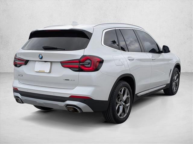 Photo of 2024 Mineral White Metallic BMW X3