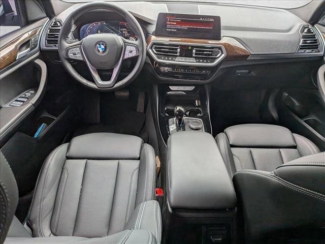 Photo of 2024 Mineral White Metallic BMW X3