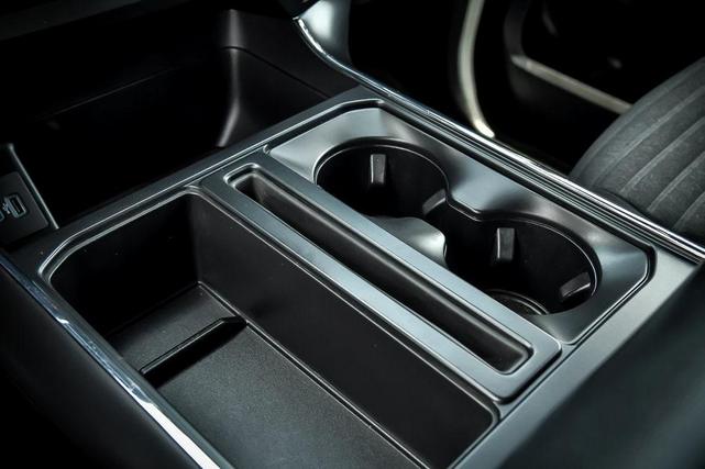 Photo of 2022 Atlas Blue Metallic Ford F-150