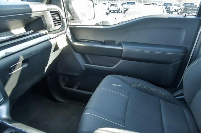Photo of 2025 Oxford White Ford F-150